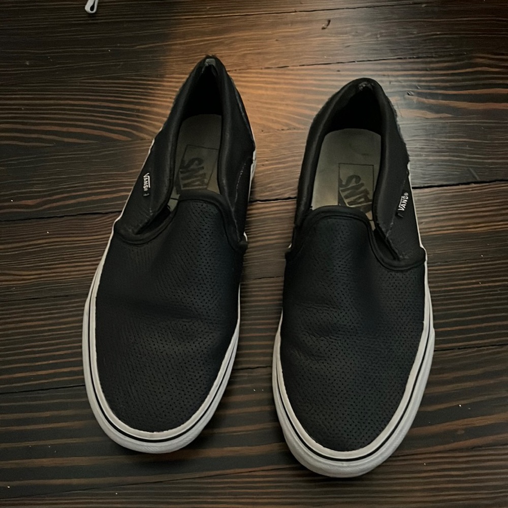 Vans- Perf Leather Slip-On
